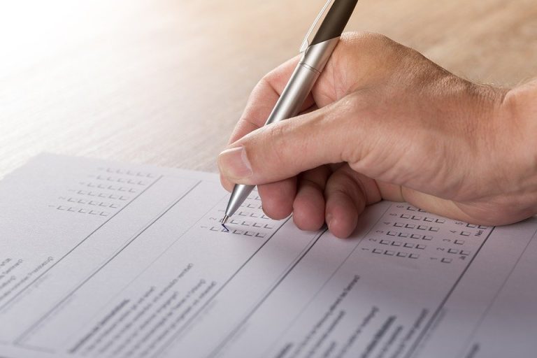 Kwantitatief en kwalitatief onderzoek wat is het verschil?  Studielab